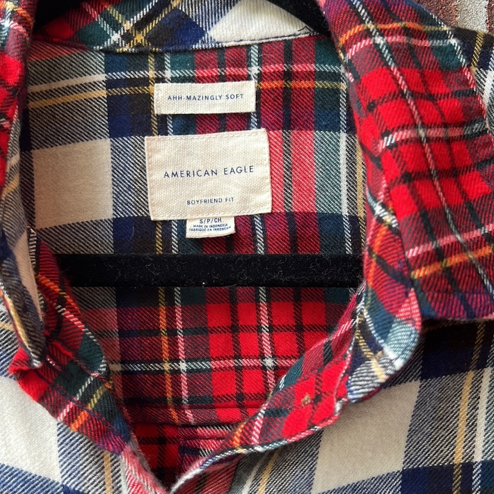 American Eagle Soft Material Plaid Button Down Fl… - image 2